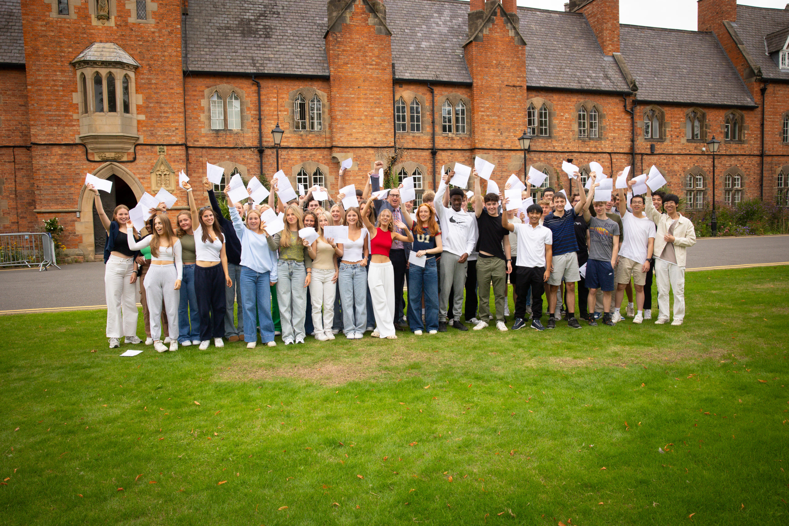 Ratcliffe students celebrate GCSE success Ratcliffe College